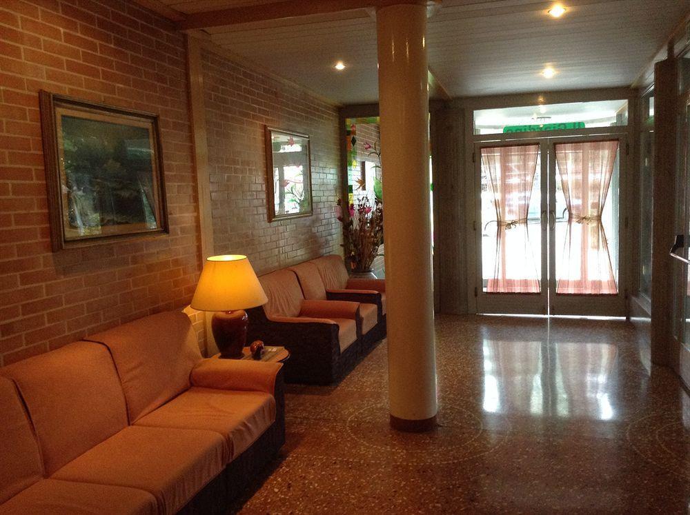 Park Hotel Castel San Pietro Terme Bagian luar foto