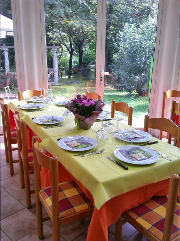 Park Hotel Castel San Pietro Terme Bagian luar foto