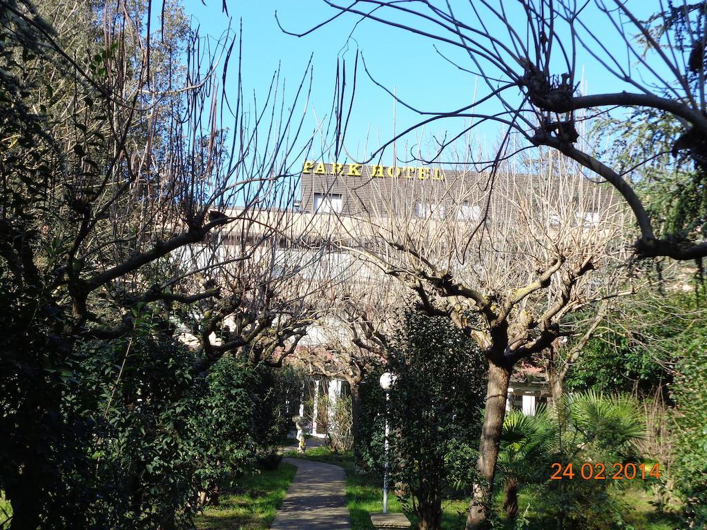 Park Hotel Castel San Pietro Terme Bagian luar foto